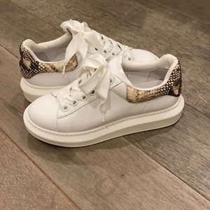 Steve Madden sneakers